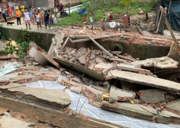 Casa teve perda total, mas apenas alguns móveis foram salvos. Foto: Divulgação